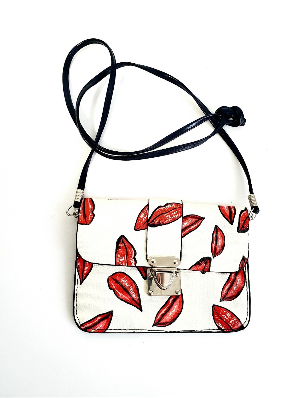 Stylish White and Red Lips Patterned Mini Women's Bag